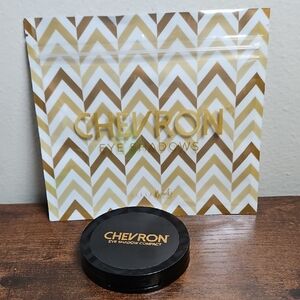 Belle by Kim Gravel Chevron Eyeshadow Compact